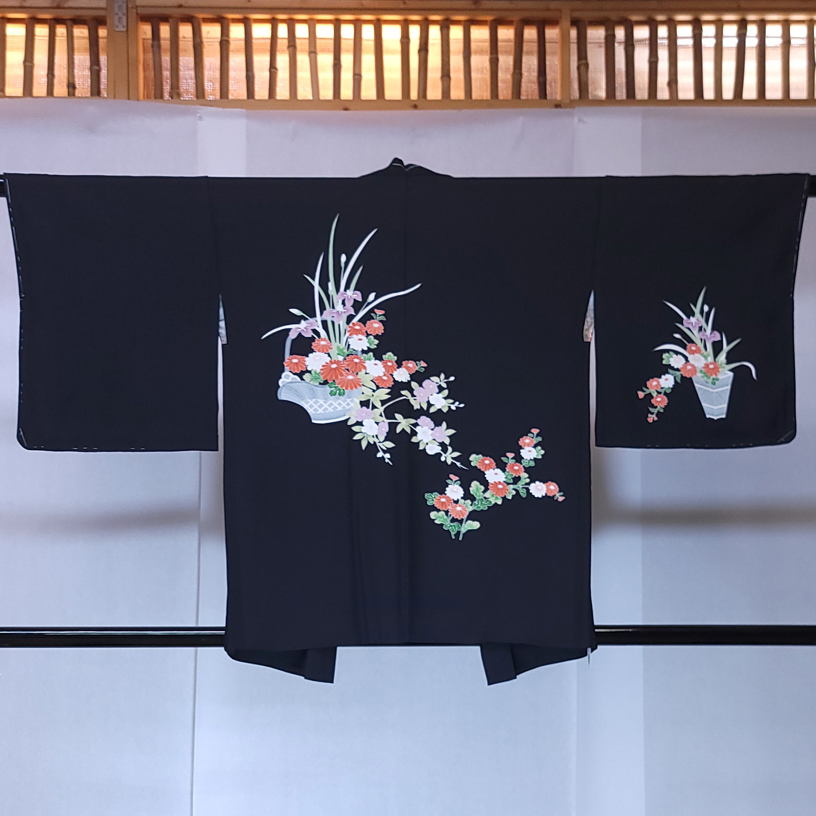 黒羽織 ビンテージ 花柄 黒羽織 - 花鳥風月 - The beauty of flowers pattern Japanese painting, image size:1600x1600